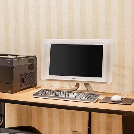 Comfort Inn Conference Center 힐스보로 외부 사진