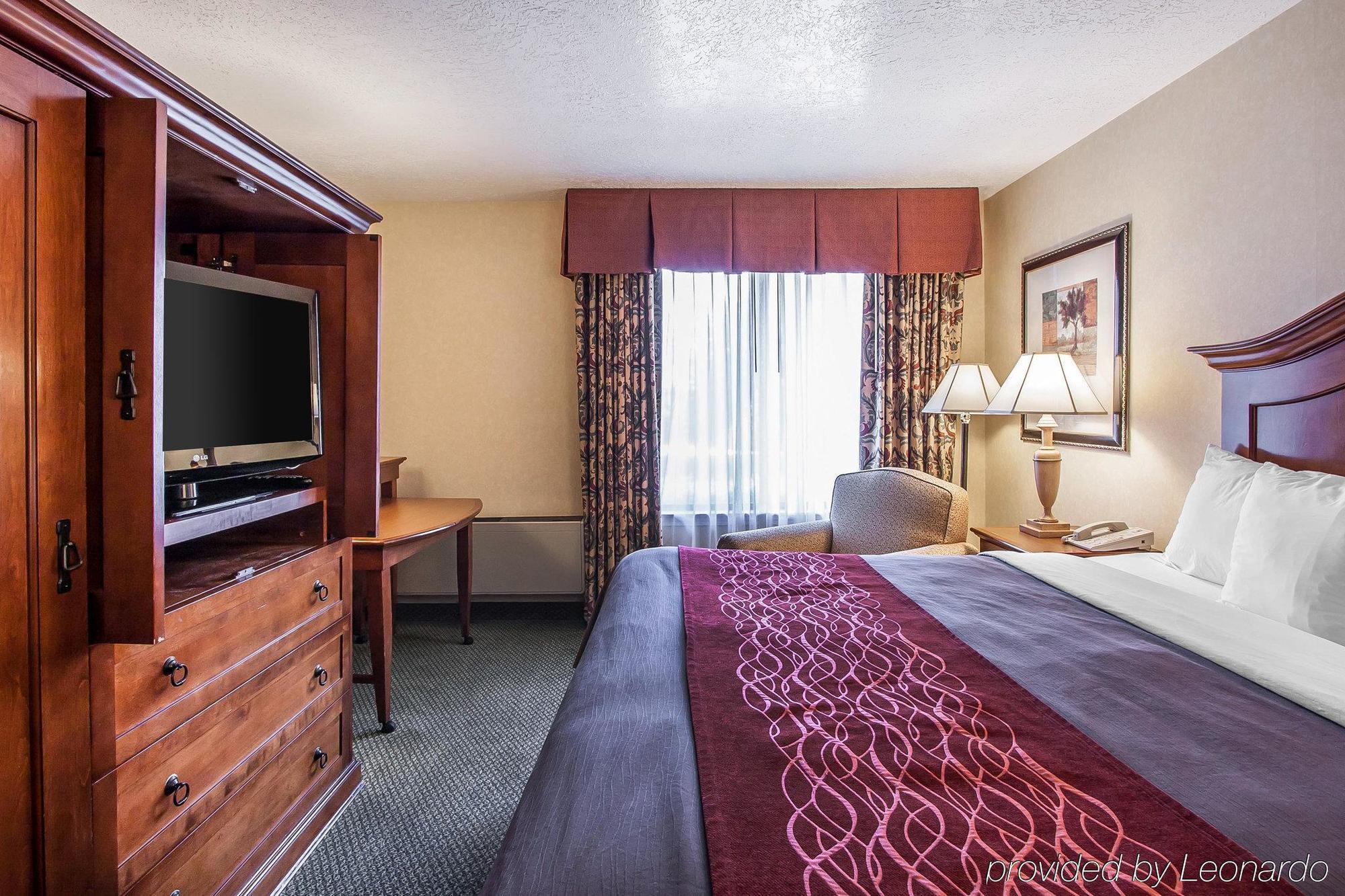 Comfort Inn Conference Center 힐스보로 외부 사진